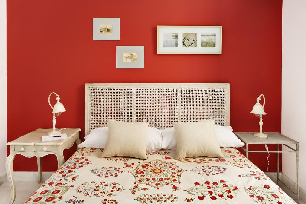 Apartamentos Mariscal เซบีญา ภายนอก รูปภาพ