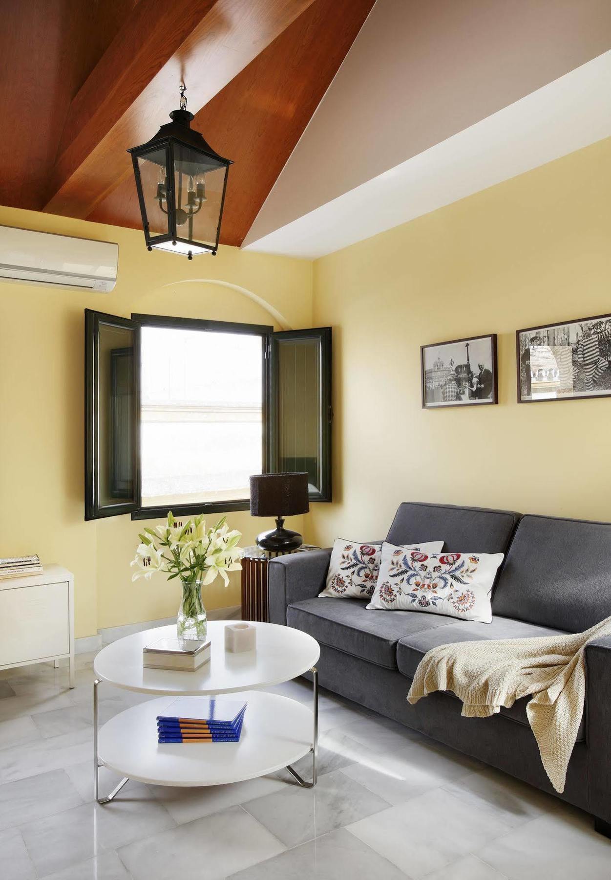 Apartamentos Mariscal เซบีญา ภายนอก รูปภาพ